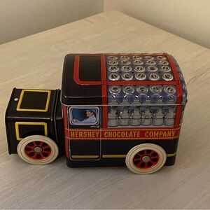 Hershey Milk Truck Tin 2000 Vehicle Series Retro Candy Collectible